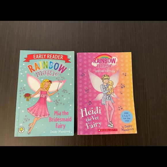 Rainbow Magic book bundle - Picture 1 of 2